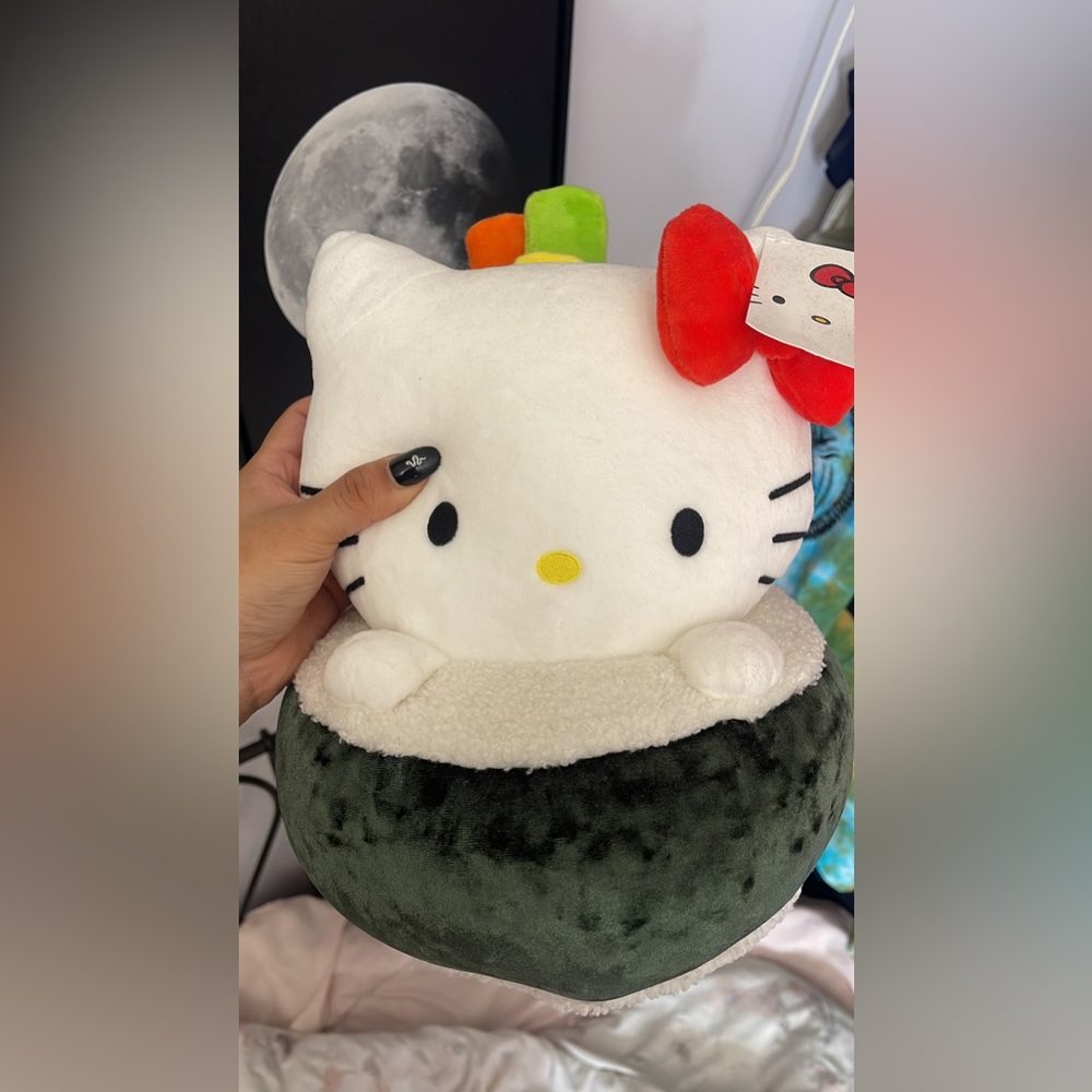 Sushi hello kitty